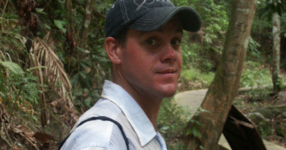 Robbi Williams, der mit richtigem Namen Tom heißt.